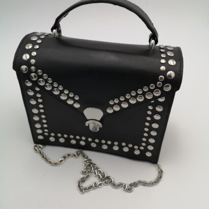 sac-cuir-noir-rivets